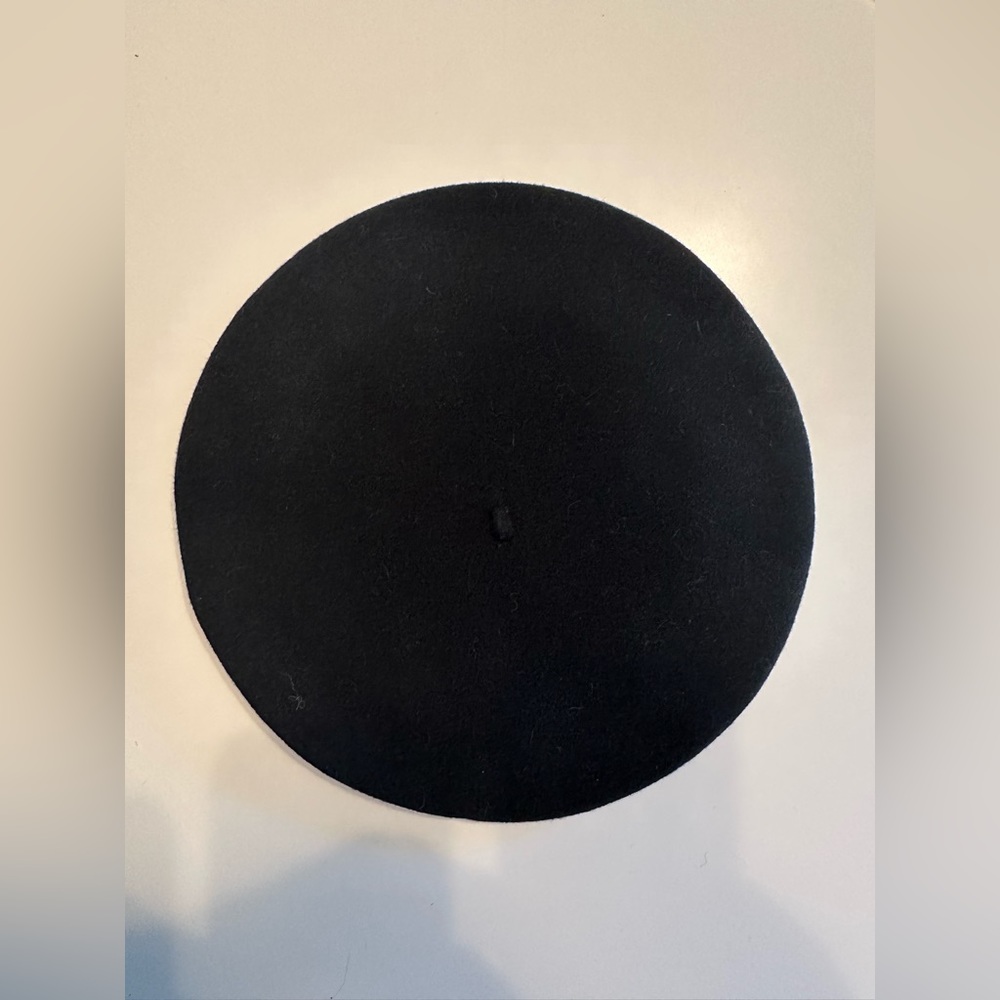 BOINA “LE(A)” impermeable Vintage Black Beret